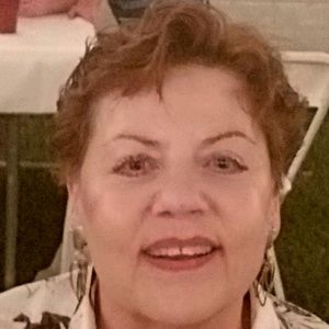 Meet your Posher, Deborah